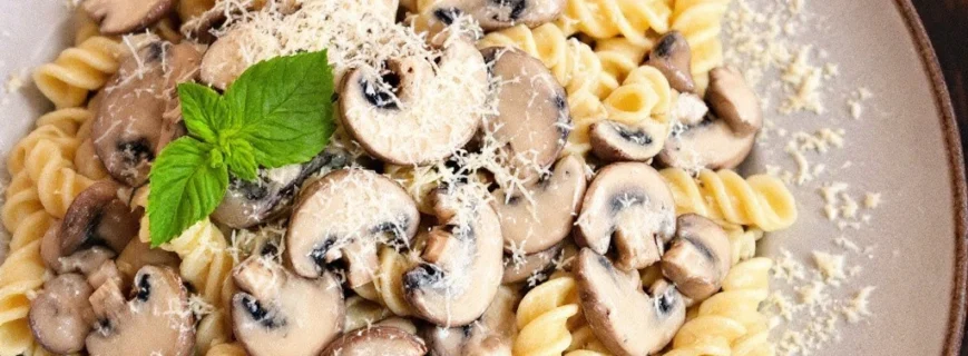 fusilli mush alfredo